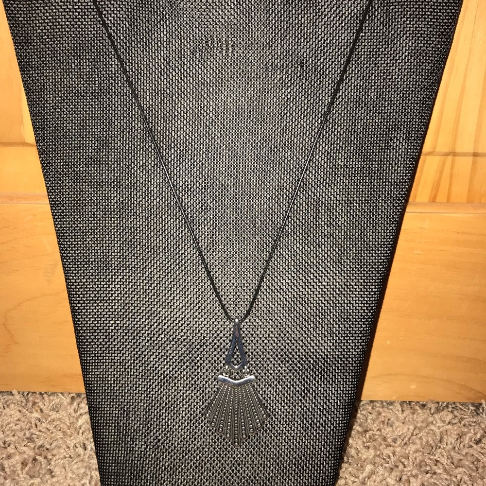 Easy Breezy Necklace